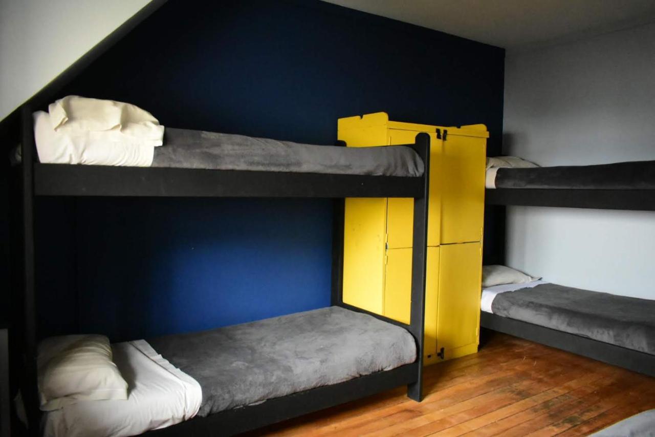 Cinerama Hostel San Carlos de Bariloche Dış mekan fotoğraf