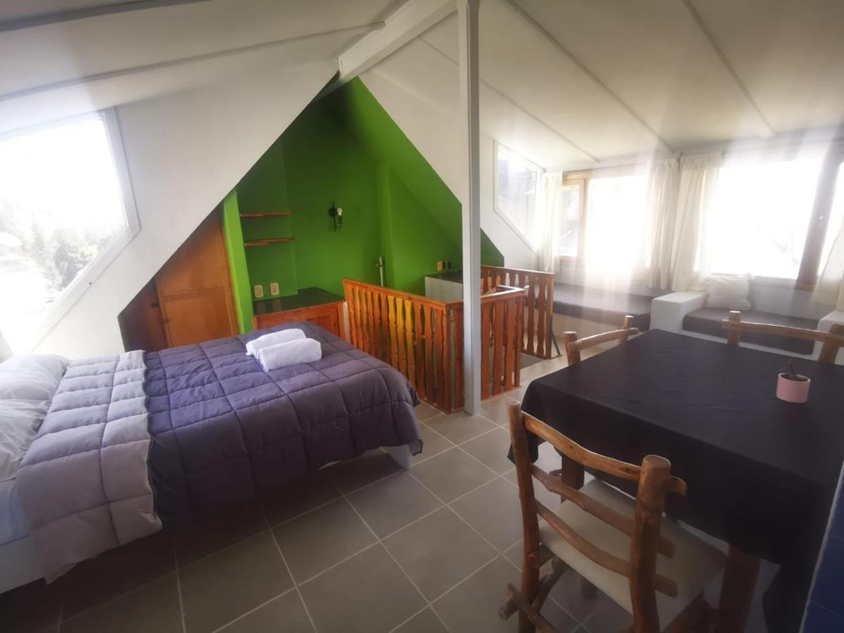 Cinerama Hostel San Carlos de Bariloche Dış mekan fotoğraf